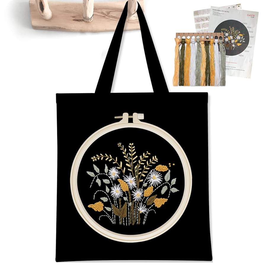 バッグ ARTS&SCIENCE embroidery tote Amazon.com: Canvas Tote Bag Embroidery Kit with Sunflower